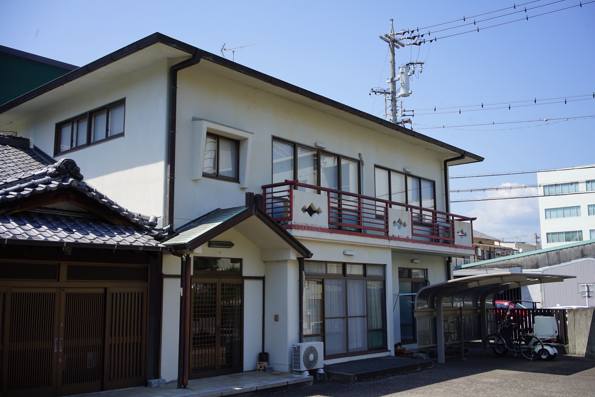 静岡別院 本堂入口